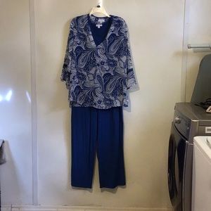Susan Graver 3 piece outfit size large